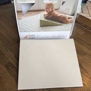 Tum Tum Wedge
